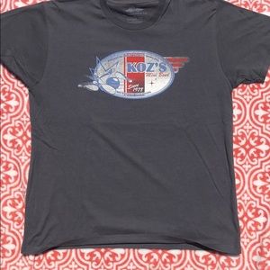 Dive bar T-shirt club